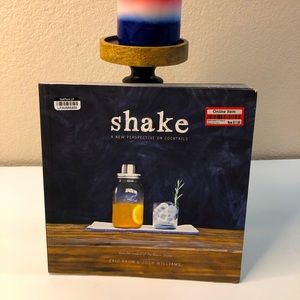 📕Shake: A New Perspective on Cocktails